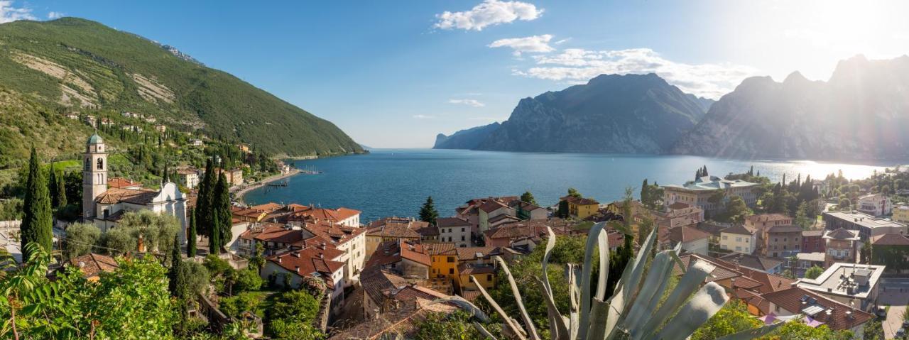 Villa Fiore Torbole Sul Garda Esterno foto